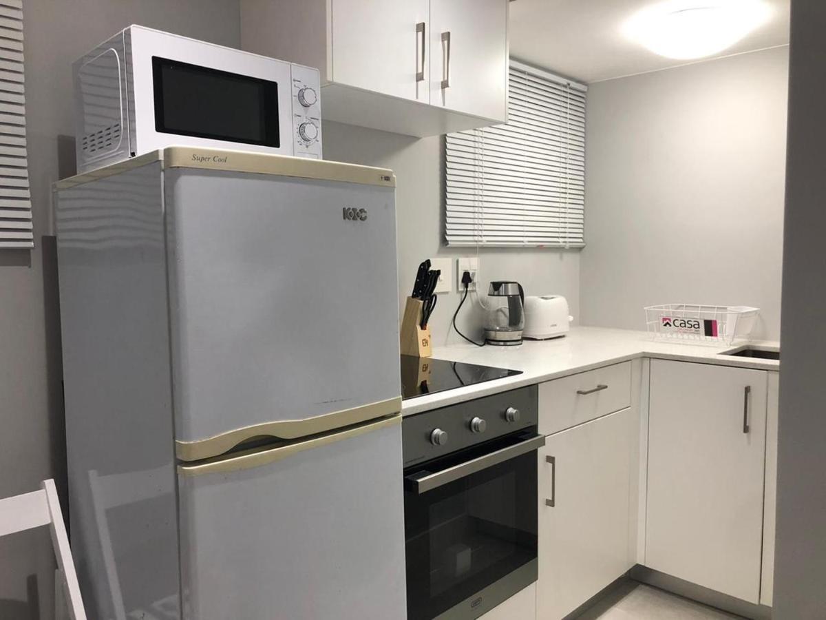 Апартаменты Private Bachelor Pad In Sea Point Кейптаун Экстерьер фото